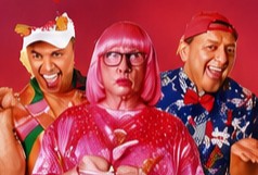 La Vecina y Amigos