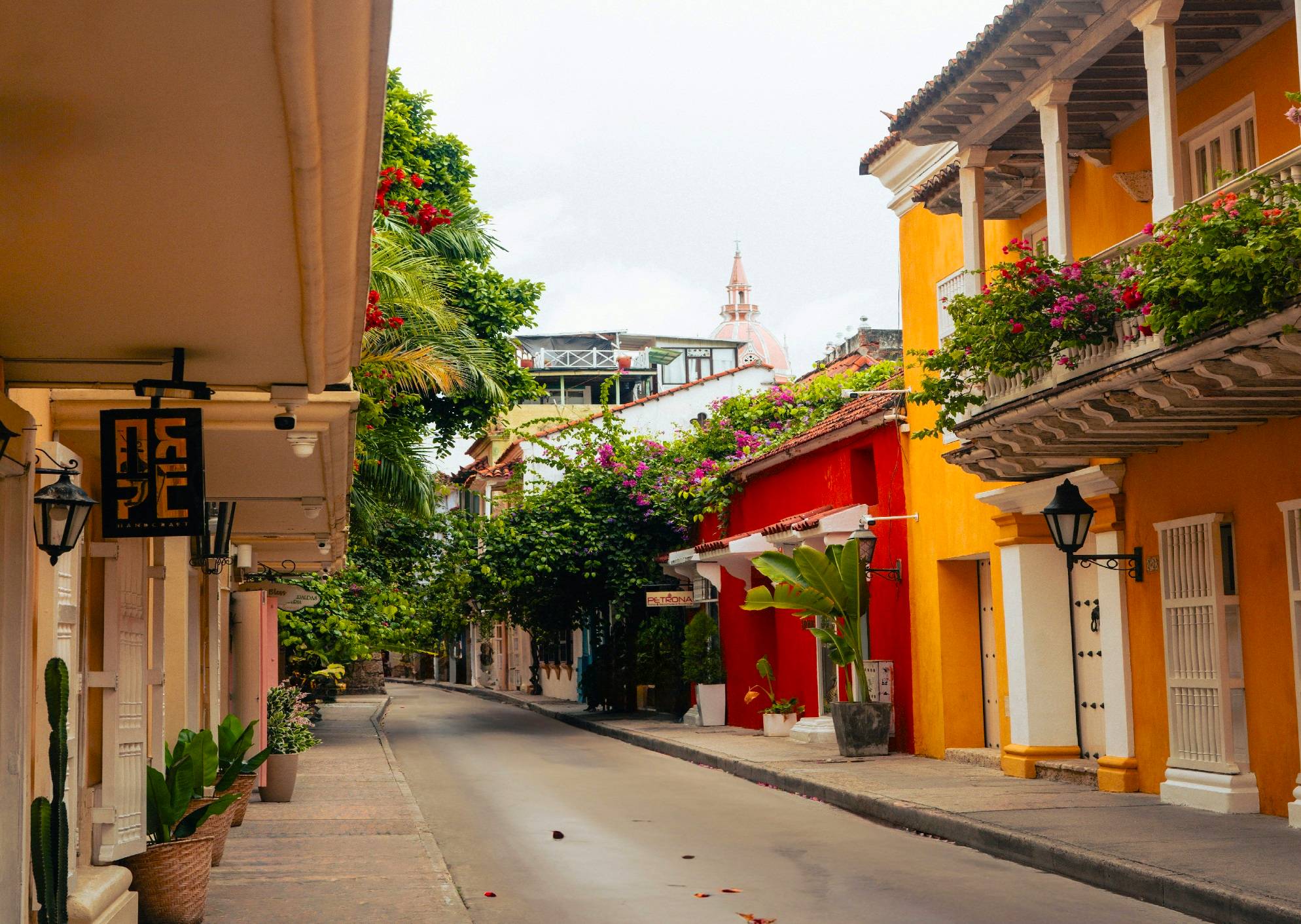 Turismo Ecuador Europa - CICTAEC