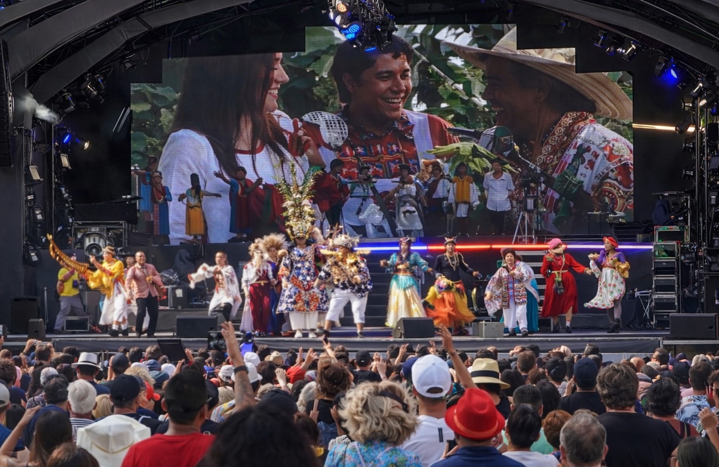 Fiesta Nacional del Ecuador 2003